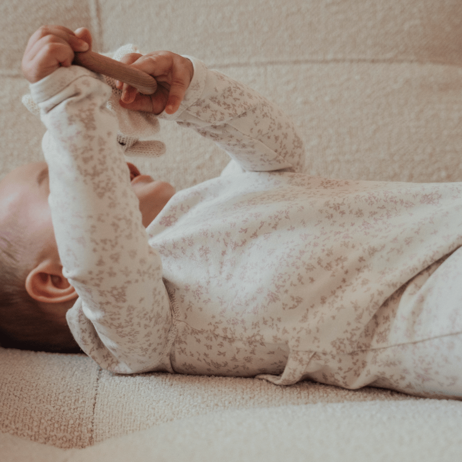 The Printed Bib - Flutter Pink