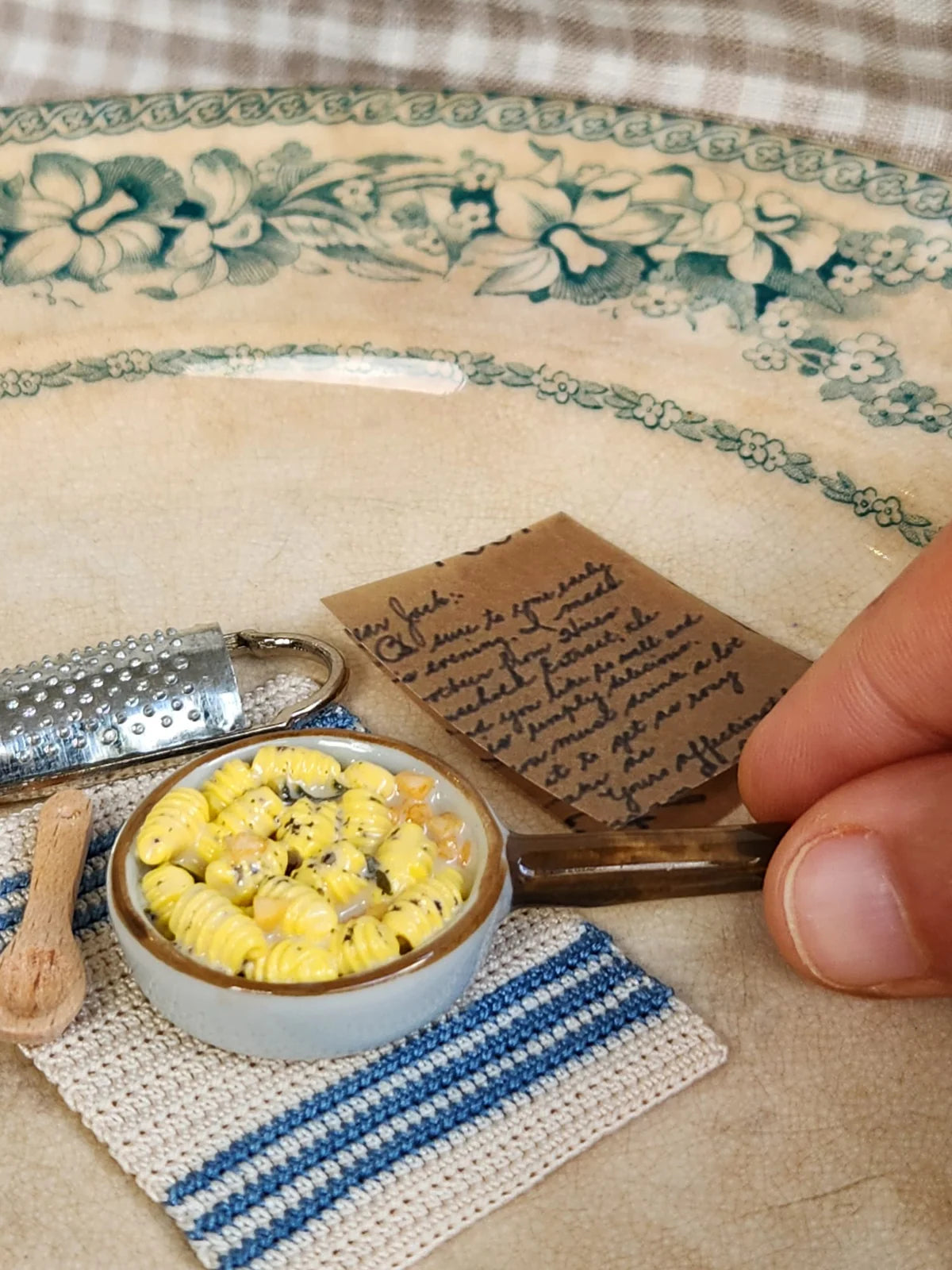Miniature Pasta Plates | Cheese Sauce