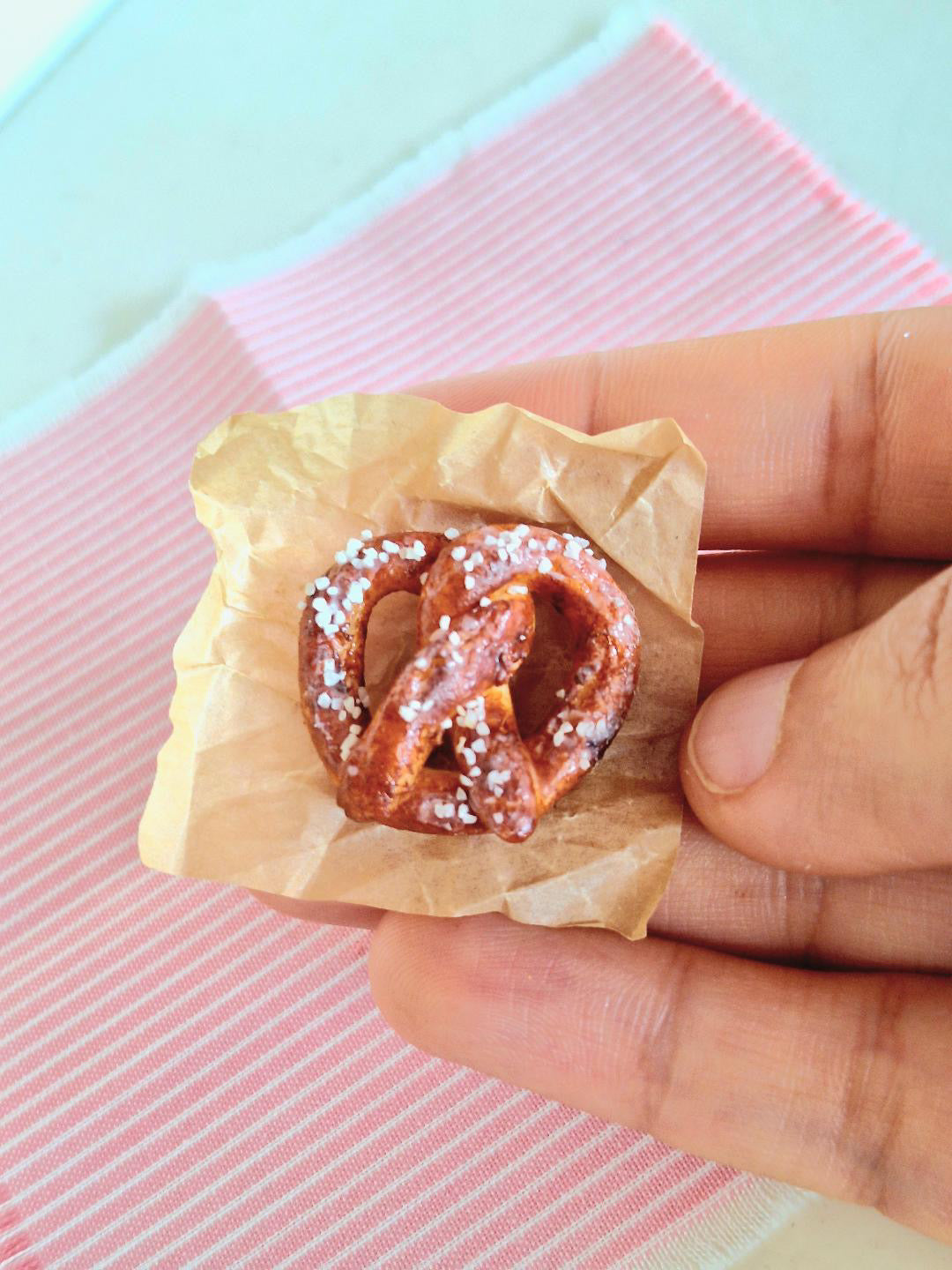 Miniature Pretzel Bread