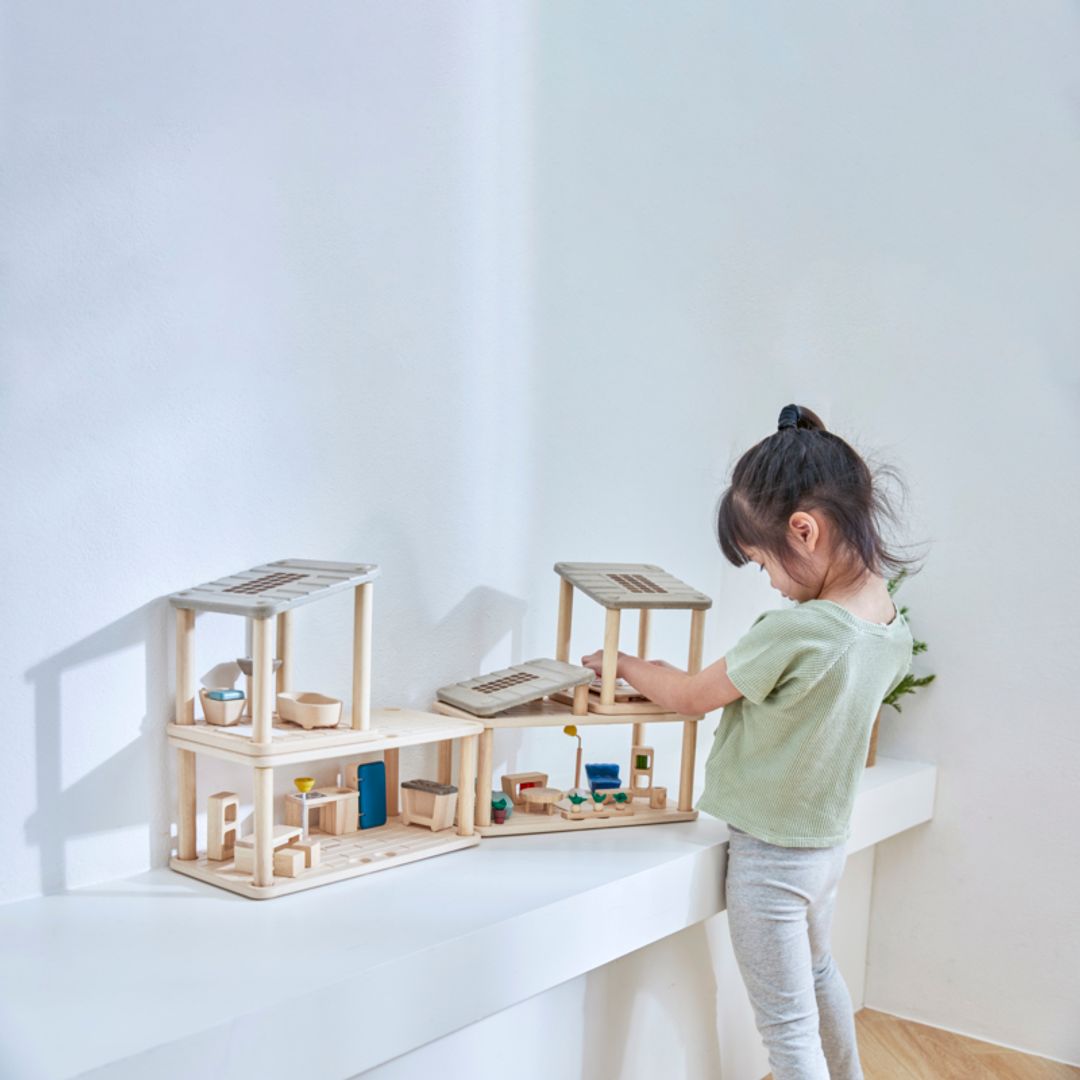 PlanSpace Gathering Flat With Sunroom