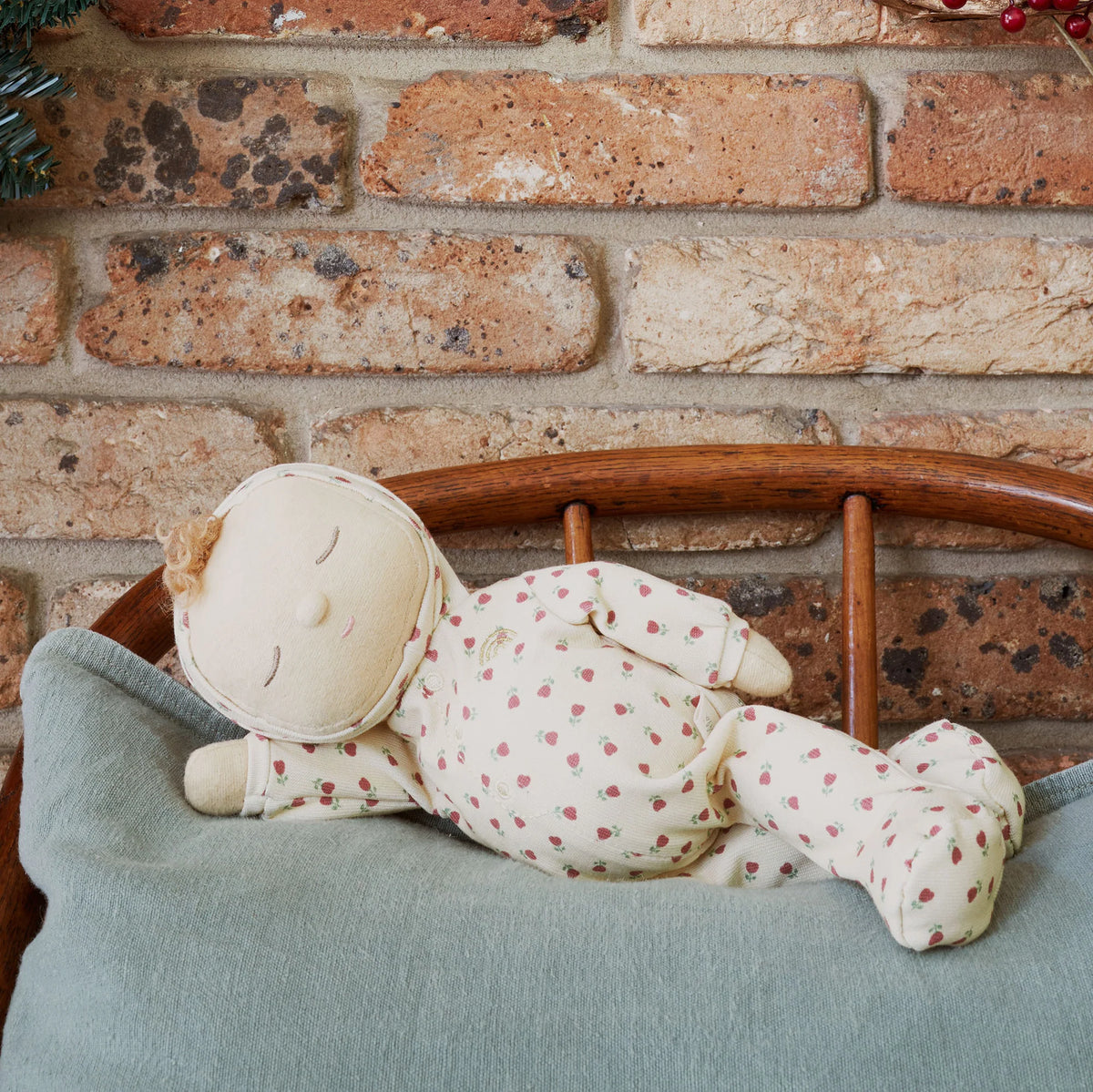 Dozy Dinkum Pip | Custard Sweetheart